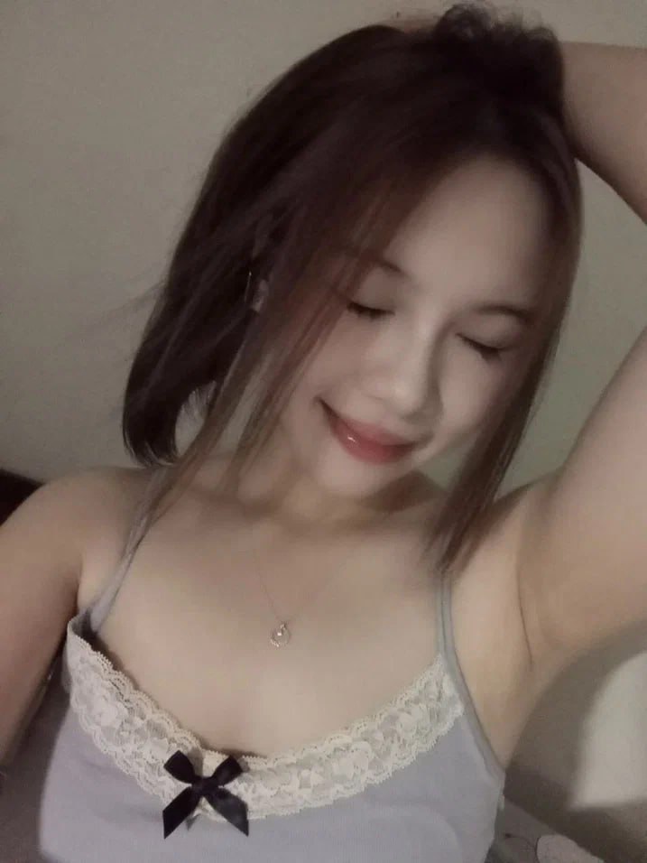 Những ngày ăn rồi chịch với bạn trai cũ sau 2 năm gặp lại, dù cả 2 đã có gđ