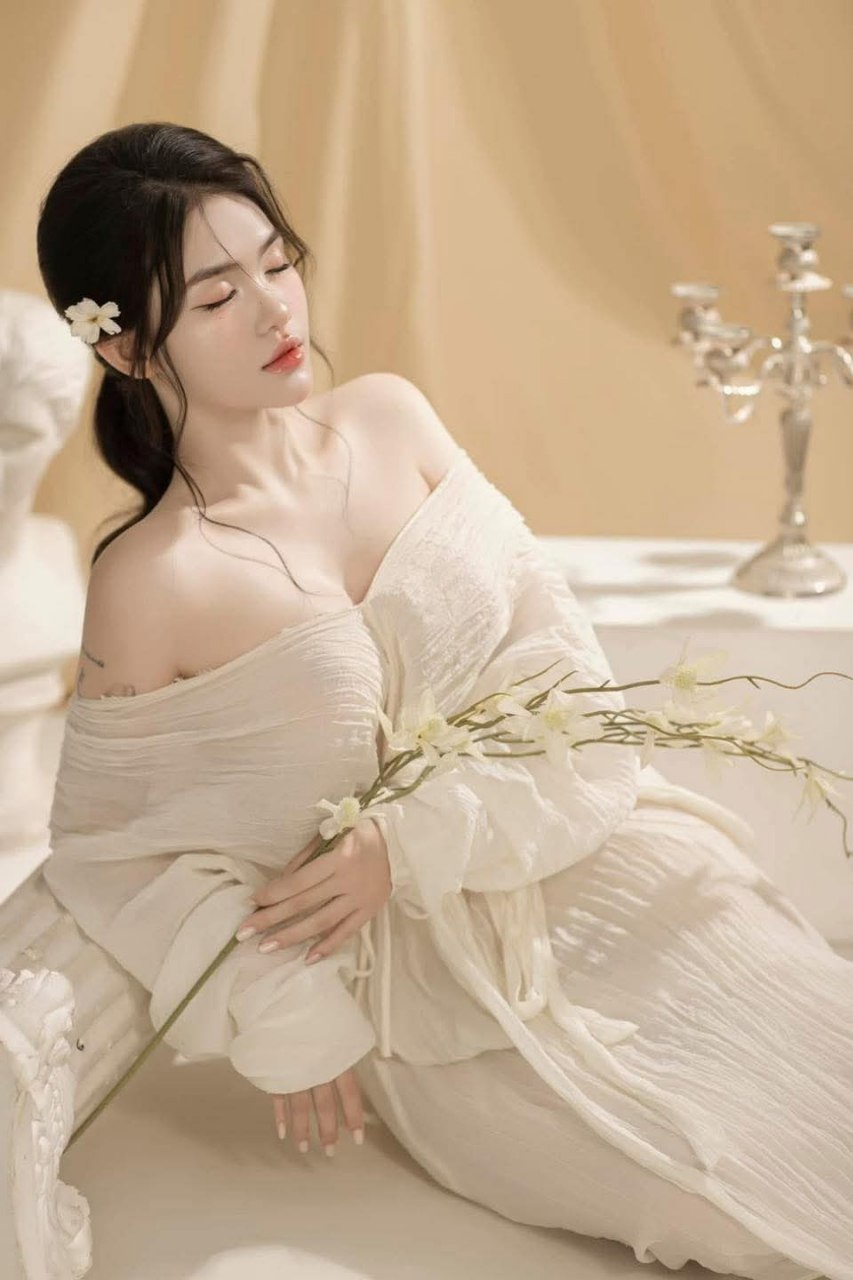 259LUXU-1567, 259LUXU-1567 TV sang trọng 1554 Một người phụ nữ trưởng thành xinh đẹp với luồng khí khiêu gợi tràn ngập khắp cơ thể đang bị tấn công và xâm phạm một cách tham lam! Kỹ thuật tinh vi của cô sẽ khiến bất kỳ người đàn ông nào cũng hoàn toàn bị mê hoặc! Bạn phải xem màn bú cu ướt át và cặp hông quyến rũ của cô ấy khi cô ấy trở nên hoang dã trong tư thế cowgirl! !